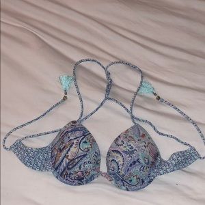 Victoria’s Secret bikini top